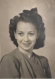 Evelyn Glazer, a longtime resident of Teaneck, passed away peacefully