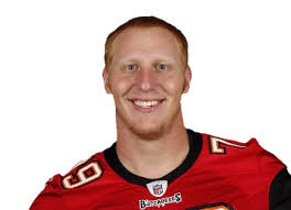 Lee Grimes's Instagram, Twitter & Facebook