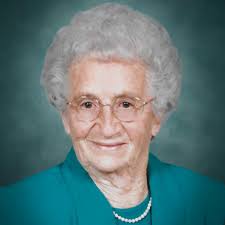 Ina Fuller's Instagram, Twitter & Facebook