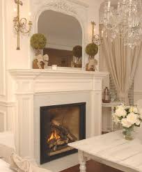 Les Airoldi Habillent Leur Maison Avec Les Moulures Boulanger Salle A Manger Shabby Chic Manteau De Foyer Maison