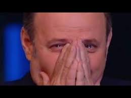 La giornalista sportiva, classe 1984, originaria di napoli è diventata mamma. Ho Sofferto Molto A Natale Gerry Scotti Choc Ecco Cosa E Successo Al Conduttore Youtube