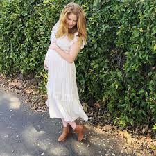 Résultat de recherche d'images pour "Erin Chambers"