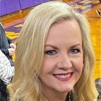 Pamela Sparkman's Instagram, Twitter & Facebook