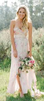 The day started from morning classically elegant wedding dress, lace gloves, and her hair in a bun with flowers. Bhz Tgezx1 Pbm