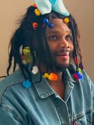 Hilarious Wedgie Moments in Balloon Pants