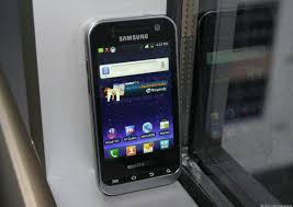 Samsung Galaxy Attain 4G (photos ...