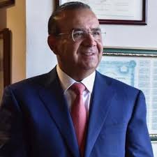 Everardo Salazar (@Everard05525081)