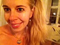 Laura Neale is fundraising for Alzheimer's Research UK