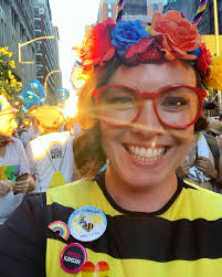 Fred the Bee (@fredthebee) • Instagram photos and videos