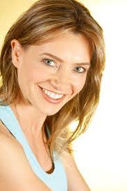 Nicole Foos's Instagram, Twitter & Facebook