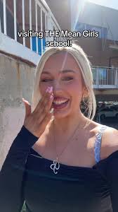 Stylish Layering Ideas for Fall Outfits