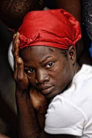 Cubana Chiefpriest all€ged baby mama, HELEN, spotted enjoying herself,  dr!nking offline. After she will come online and start sh0uting “pascal,  pascal come and carry your baby”, asking for donations, that they haven't