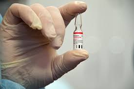 — как быстро могут сделать прививку от коронавируса те, кто недавно вакцинировался от гриппа? Nazvany Simptomy Kotorye Mogut Voznikat Posle Vakcinacii Ot Covid 19 Prajm 03 12 2020