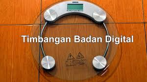 Cara pengukuran alat ini yaitu dengan meletakkan diri kita diatas timbangan, maka secara otomatis jarum akan mengarah ke angka yang menunjukkan berat badan. Timbangan Badan Digital Murah Model Mewah Max 180kg Youtube