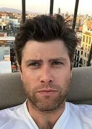 Compare his height, weight, eyes, hair color, religion, family, sexual orientation with other celebs. Colin Jost Height Weight Age Girlfriend Family Facts Biography