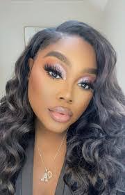 Phaedra Singleton's Instagram, Twitter & Facebook