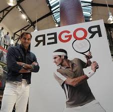 Uniqlo roger federer australian open 2020 doublewide wristbands in purple. Roger Federer Visiter The Uniqlo Store In Paris For The Lauch Of His New Outfits May 23th 2019 Roger Federer Logo Roger Federer Uniqlo