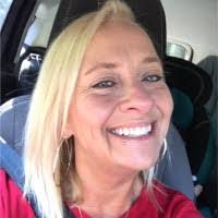 Stephanie Hamby's Instagram, Twitter & Facebook