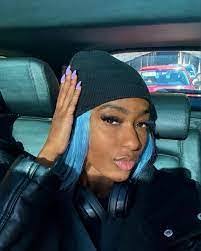 Reyna Becker's Instagram, Twitter & Facebook