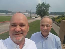 Robert Sandstrom's Instagram, Twitter & Facebook