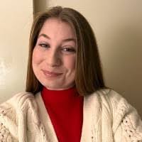 Abbie Slater's Instagram, Twitter & Facebook