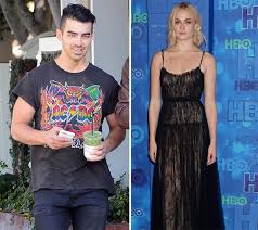 Today, the earth stood still as g.i. Un Concierto Muchos Besos Y Nacio El Amor Joe Jonas Y Sophie Turner Sansa En Juego De Tronos Pillados