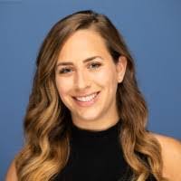 Beth Burg's Instagram, Twitter & Facebook