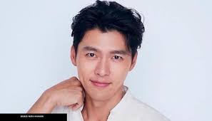 On january 9th, an online community claimed hyun bin and son ye jin are dating by traveling together to united states and eating at a restaurant with son ye jin's parents. Hyun Bin S Girlfriends Dating Rumours From Former Flame Song Hye Kyo To Cloy S Ye Jin