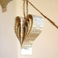 Zu den bastelanleitungen gibt es kostenlose bastelvorlagen. 40 Zeitungspapier Ideas Newspaper Art Newspaper Crafts Art For Kids