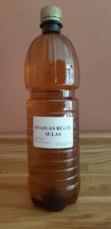 Sula is a licensed cosmetologist with more than 20 years. Berzu Sula Vina Daritava Windau Wines