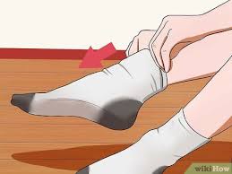 Occasional, temporary numbness or tingling in your hands can usually be treated quickly and easily at home. 3 Ways To Cure Numbness In Your Feet And Toes Wikihow
