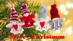 These wallpapers are free to download and comes in various sizes for mobile, pc, tablets and adorn your desktop with this beautiful collection of christmas wallpapers. Free Christmas Wallpapers Download In Hd Pixelstalk Net