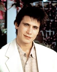 5 Questions with Suburgatory's Jeremy Sisto (Yes, We Talked Elton and  Clueless!)