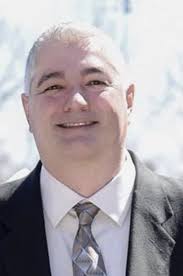 Bruce Dube's Instagram, Twitter & Facebook