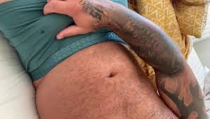 Andy Lee in bed playing with big bulge TNAFlix Porn Videos