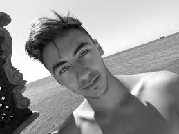 Another year had passed us by and yet it still feels like yesterday. 7  years Baby Boy, from when our lives changed forever. Our world lost it's  sparkle. A mother's heart shattered