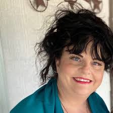 Terra Hess's Instagram, Twitter & Facebook