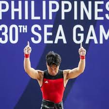 Rahmat erwin abdullah, lifter 20 tahun asal makassar dan asa baru indonesia. 9 Fakta Rahmat Erwin Lifter Muda Peraih Emas Di Sea Games 2019