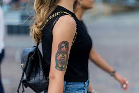 See full list on wikihow.com How To Temporarily Cover A Tattoo Clever Makeup Artist Tips