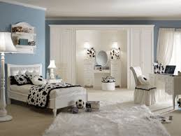 I recently made some updates of pictures to find best ideas, look at the picture, these are awesome galleries. 25 Beautiful And Charming Bedroom Design For Teenage Girls Design Swan