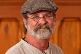 Kenneth Smail's Instagram, Twitter & Facebook