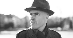 Robert Post // Hos Solveig