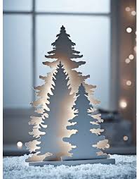 Christmas Decorations Indoor Outdoor Traditional Decorations Uk Madera Navidad Decoracion Navidad Pinos De Navidad
