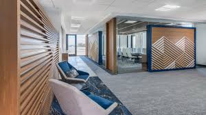 Marsh is a global leader in insurance broking and innovative risk management solutions, marsh's 30,000 colleagues advise individual and commercial clients of all sizes in over 130 countries. Marsh Mclennan Offices San Diego Office Snapshots