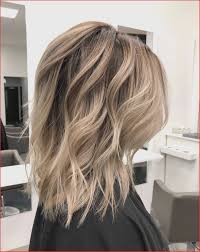 Reizvolle idee für das lange haar. Schone 4 Jahre Alte Lange Frisuren Neue Haare Modelle Haar Verven Krullen Lang Haar Kapsels Lang Haar Laagjes
