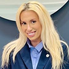 Erin Patrick's Instagram, Twitter & Facebook