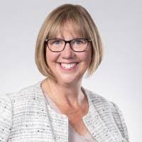 Lisa Sippel's Instagram, Twitter & Facebook