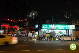 There are many utility shops, clinics and barber nearby for easy convenience. Sungai Ara Malaysian Foodie