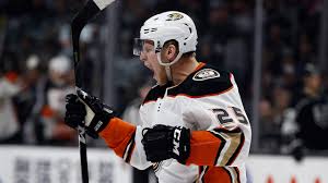 Won't play in game 3. How Ondrej Kase Will Fit With Bruins After Trade From Ducks Sportsnet Ca