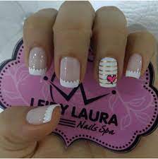 Y empezamos esta colección de uñas decoradas sencillas con diseño super fácil de nubes sobre una base rosa! Pin De Greydy En Mamy Manicura De Unas Decorados Para Unas Cortas Unas Manos Y Pies